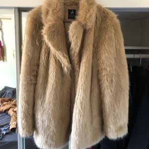 Womens M/L Faux Fur Coat